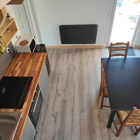 Petit Coin De Bonheur Studio Neuf Avec Terrasse Et Parking Prive A 5Mins Du Centre-Ville La Mure  Εξωτερικό φωτογραφία
