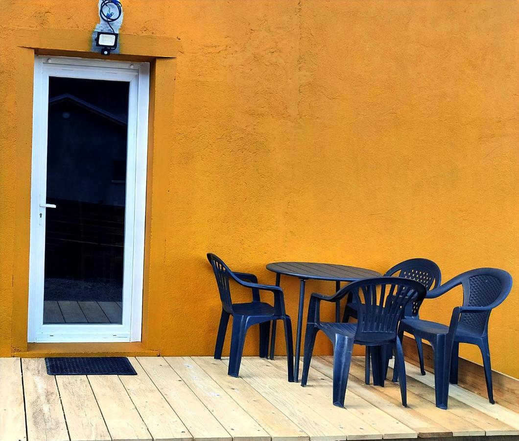 Petit Coin De Bonheur Studio Neuf Avec Terrasse Et Parking Prive A 5Mins Du Centre-Ville La Mure  Εξωτερικό φωτογραφία